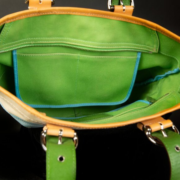 COACH Hampton Soho Canvas Tote Bag Cream - Picture 11 of 16